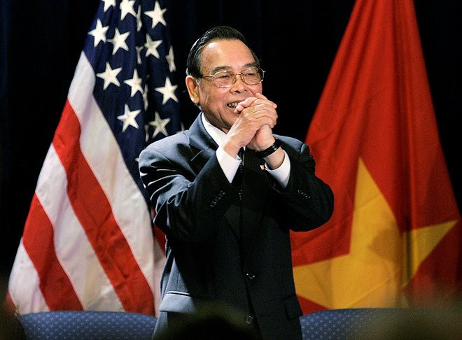 phan-van-khai-tham-my-1