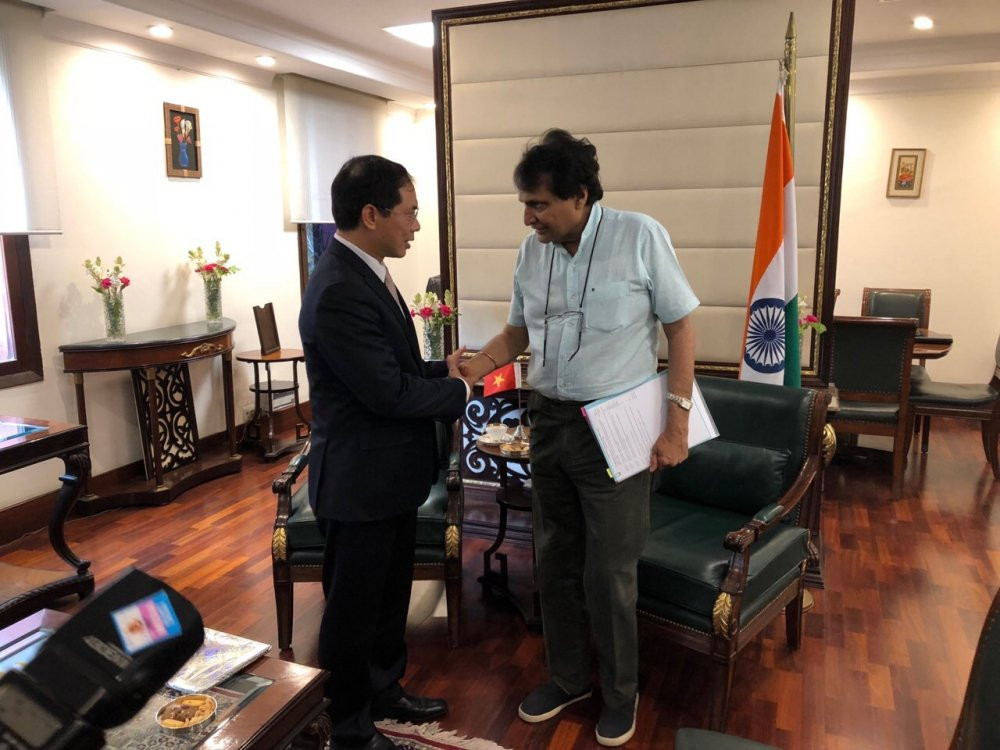 02_Thu truong Bui Thanh Son va Bo truong Cong thuong An Do