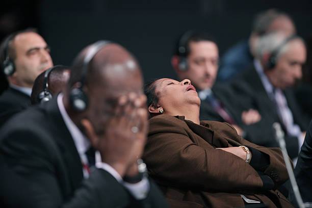 buc-anh-doan-viet-nam-ngu-hop-lhq-gay-tranh-cai-7 7