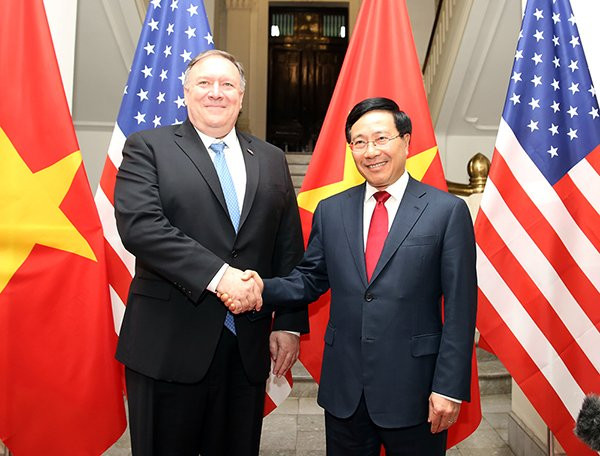 mike-pompeo-pham-binh-minh-2