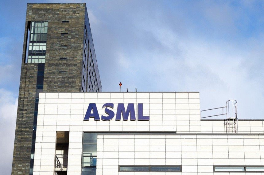 ASML_3 3