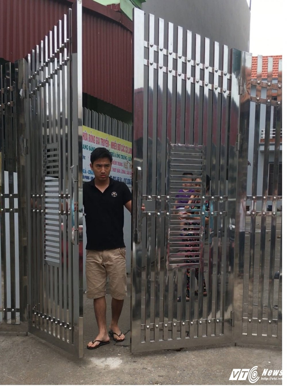 z688714174211_80713bbea1f1cdf7a0d688dee61c6f43 4