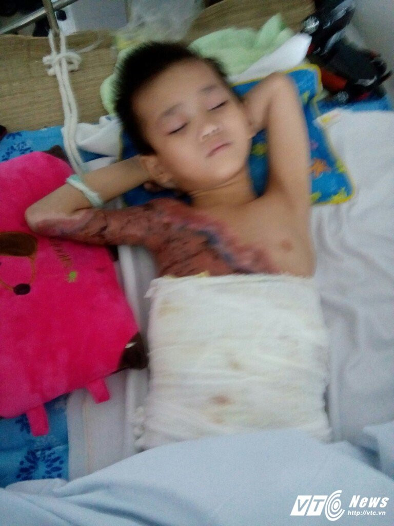 z693182414138_1b90095cb9e1c8447a2614971fb11656 3