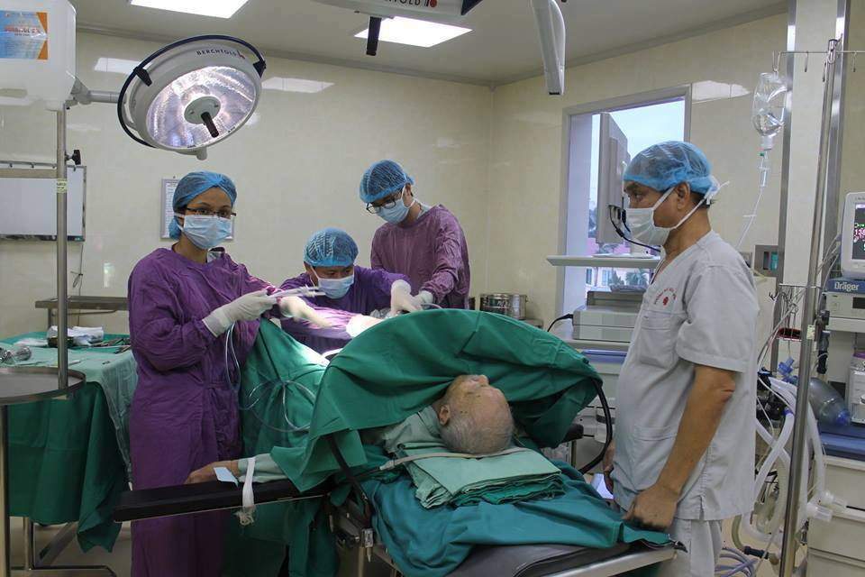 22407530_1337929249662688_1415680656_n