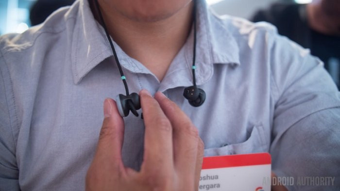 Google-pixel-buds-first-look-aa-7-of-8-792x446 6