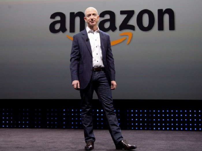 ceo-amazon-jeff-bezos-1509615980 5