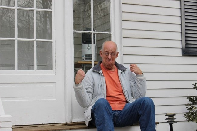 17335010-funny-704663_960_720-1511807020-650-81aafdb908-1511889636