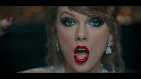 taylor-swift-look-what-you-made-me-do-gif 10