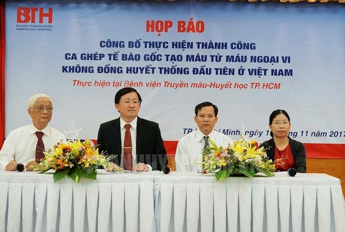 16-11-2017-ghep-thanh-cong-te-bao-goc-tao-mau-tu-ngoai-vi-khong-cung-huyet-thong-B410ACFC-details