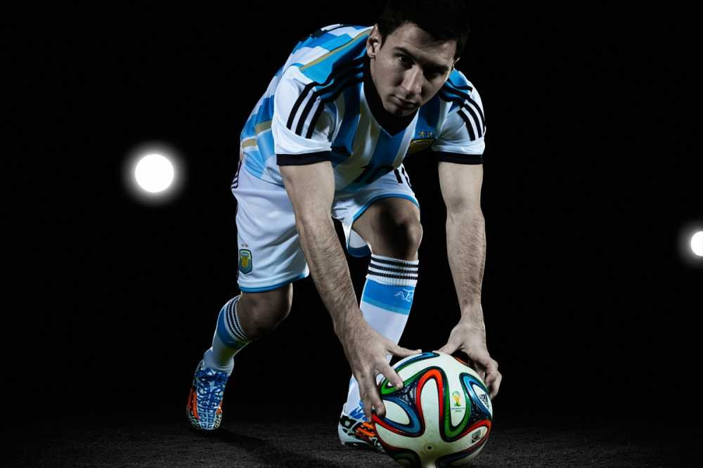 lionel-messi-argentina-semi-final-adidas-2008