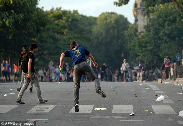 3625F34100000578-3683572-