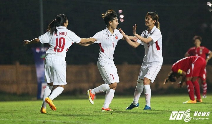 Hinh anh Tuyen nu Viet Nam: Chien dau can truong de gianh ve di Asian Cup 2018 26