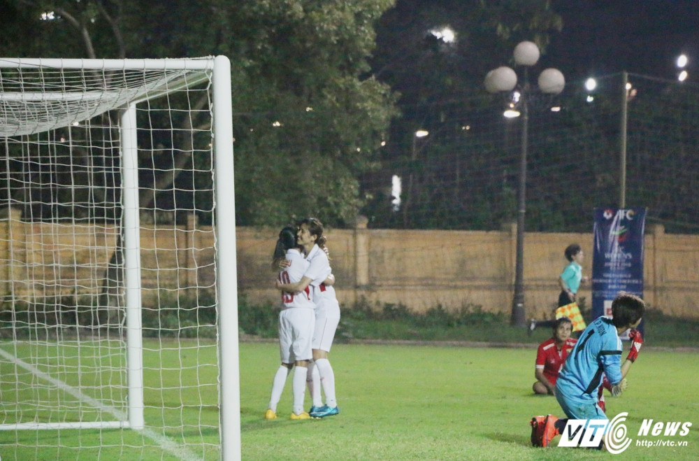 Hinh anh Tuyen nu Viet Nam: Chien dau can truong de gianh ve di Asian Cup 2018 32