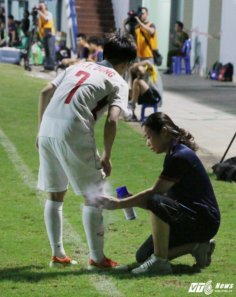 Hinh anh Tuyen nu Viet Nam: Chien dau can truong de gianh ve di Asian Cup 2018 35