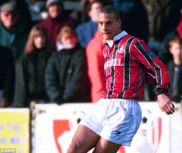 281908BE00000578-3058788-image-m-15_1430222160290 4