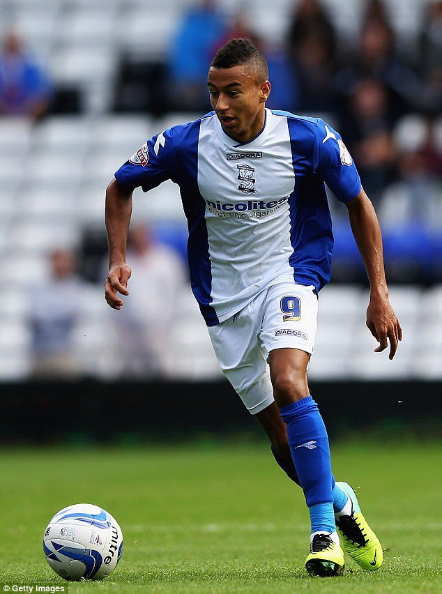 4129182000000578-4576966-image-a-68_1496756371053 9