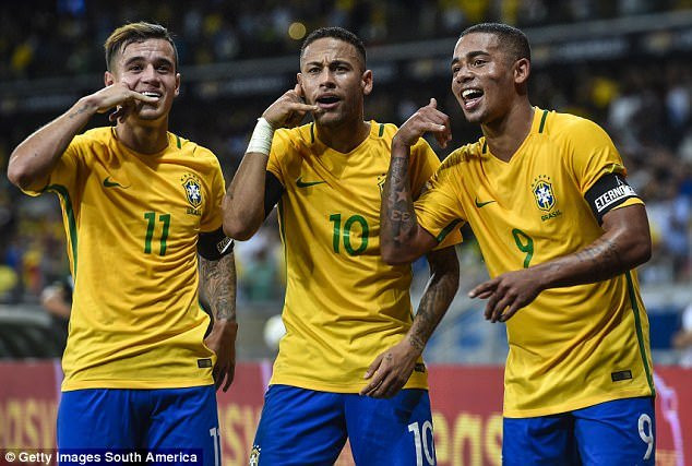 41340EDF00000578-4597642-image-m-34_1497302975257 6