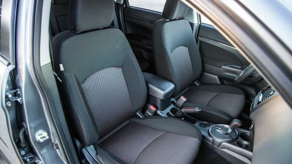 2017-mitsubishi-outlander-sport-limited-edition-5