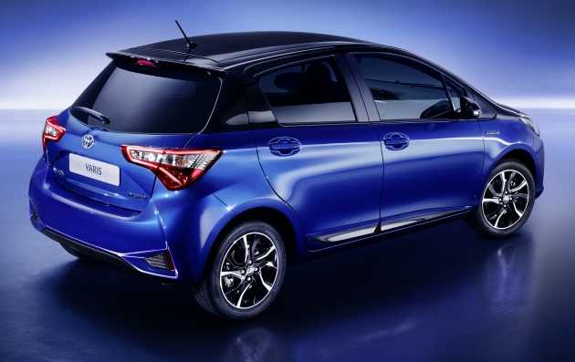 toyota-yaris-bitone-4-final-rgb-e1486522736804-630x397