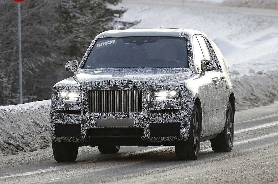 rolls-royce-spies-2017-1805