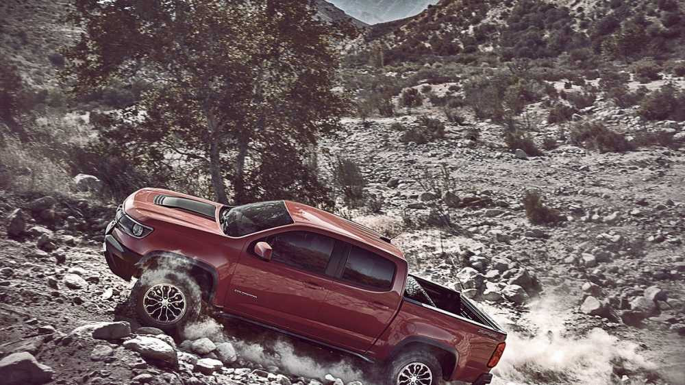 2017-chevrolet-colorado-zr2-134_0