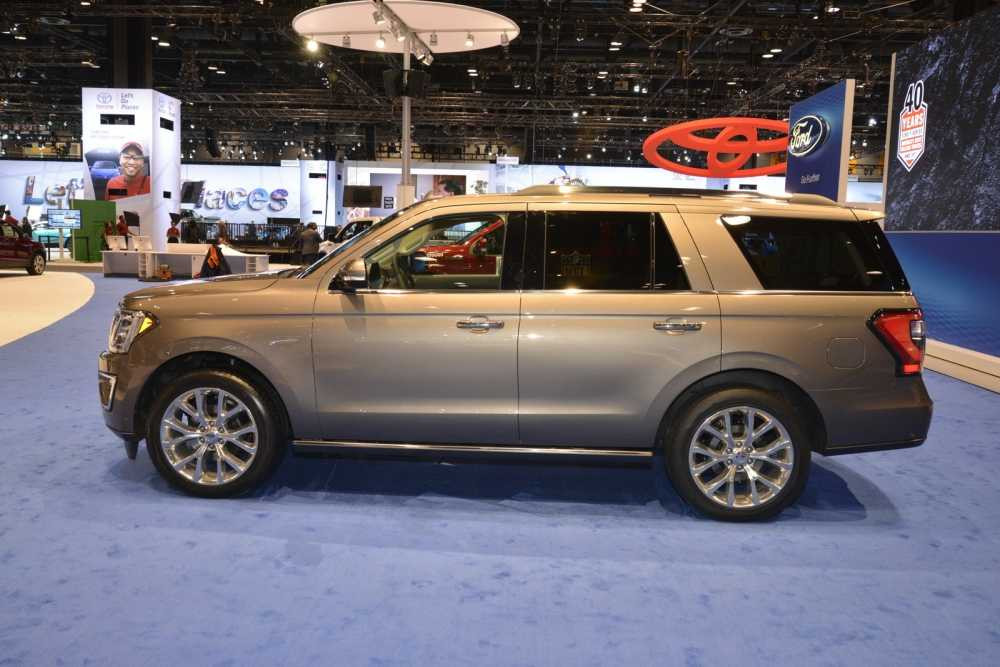 2018-Ford-Expedition-09