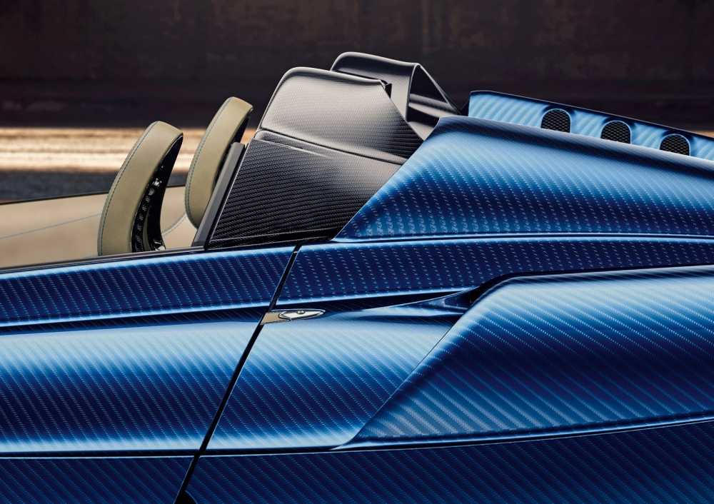 Pagani-Huayra-Roadster-5