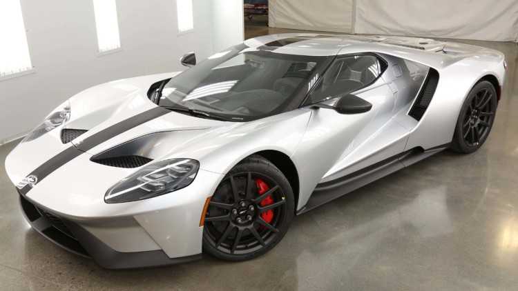 ford-gt-competition-series007-1