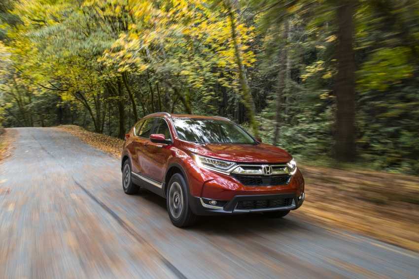 2017_Honda_CR-V_058-850x567