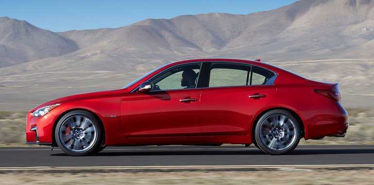 infiniti-q50-side