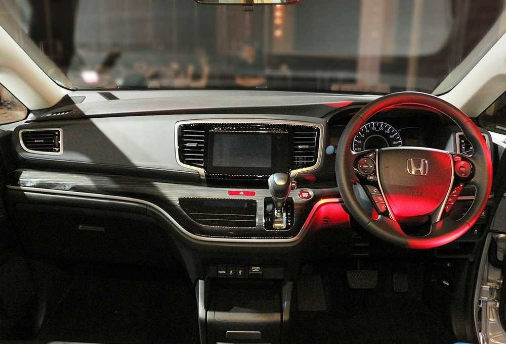 honda_odyssey_indonesia_003