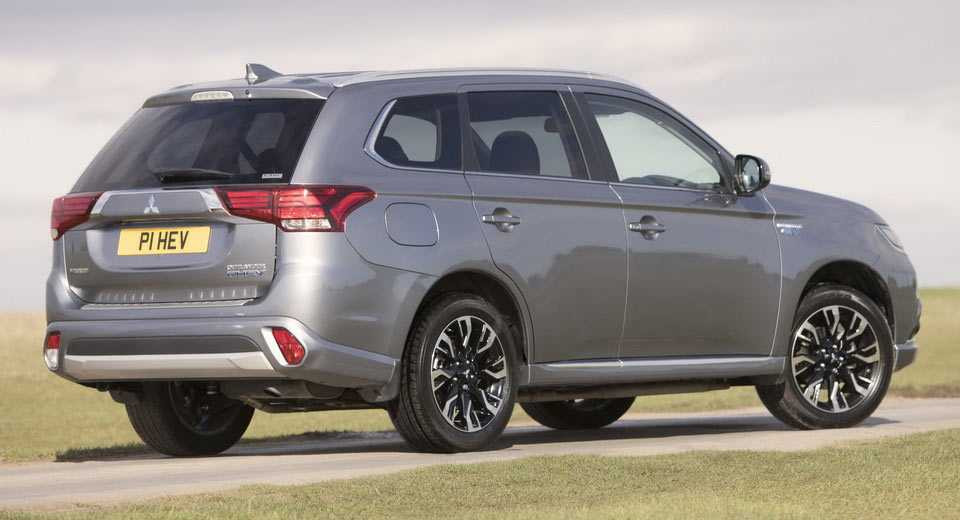Outlander-PHEV-Juro-7