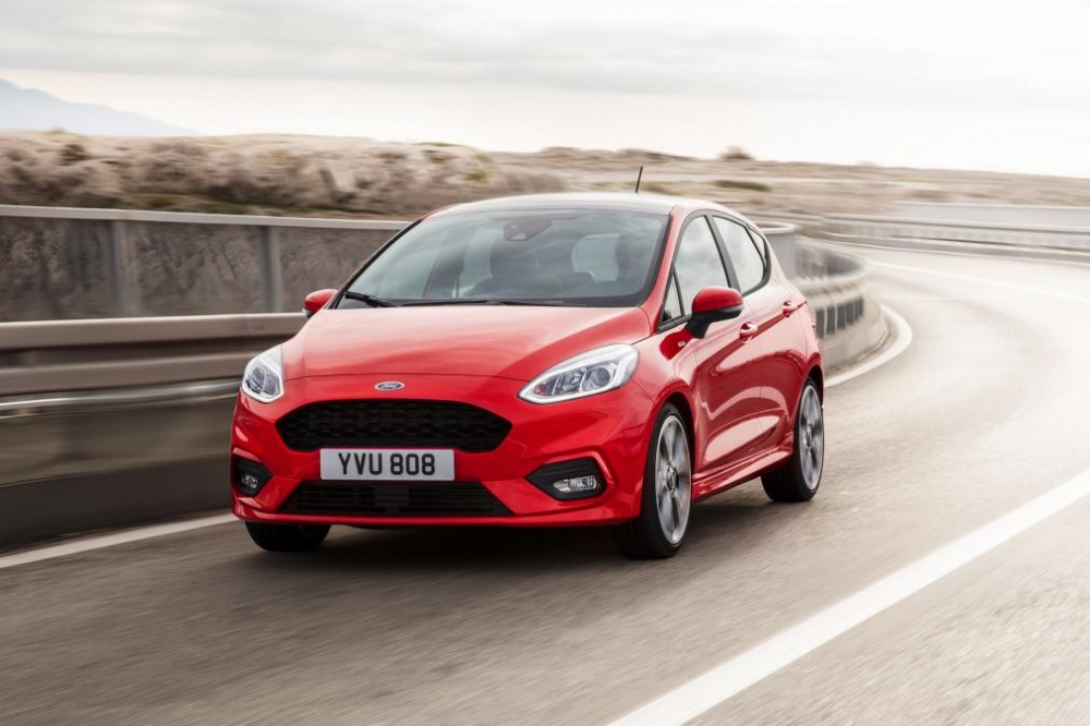 ford_fiesta_st-line_34_front_driving