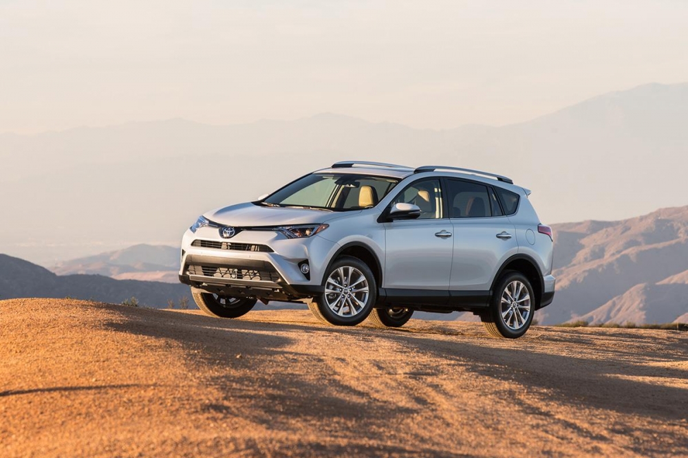 2017-toyota-rav4