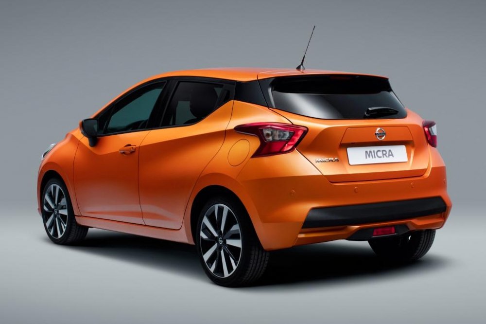3_4-ar_nissan_micra