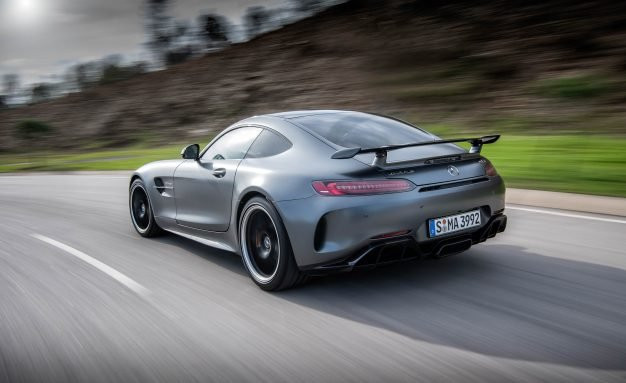 2018-Mercedes-AMG-GT-R-106-1-626x383