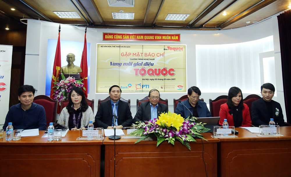 hop bao vang mai giai dieu to quoc (3)