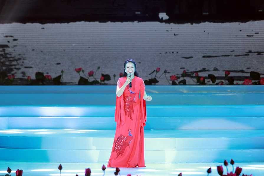 vang mai giai dieu to quoc (9)