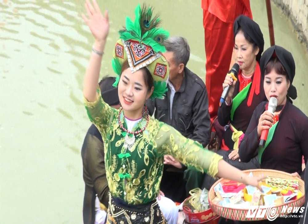 Sequence 02.Still006