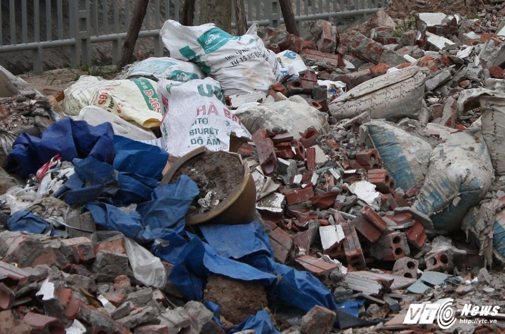 Hinh anh Phe thai bua vay 'duong cong mem mai' 12