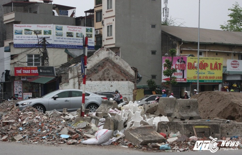 Hinh anh Phe thai bua vay 'duong cong mem mai' 6