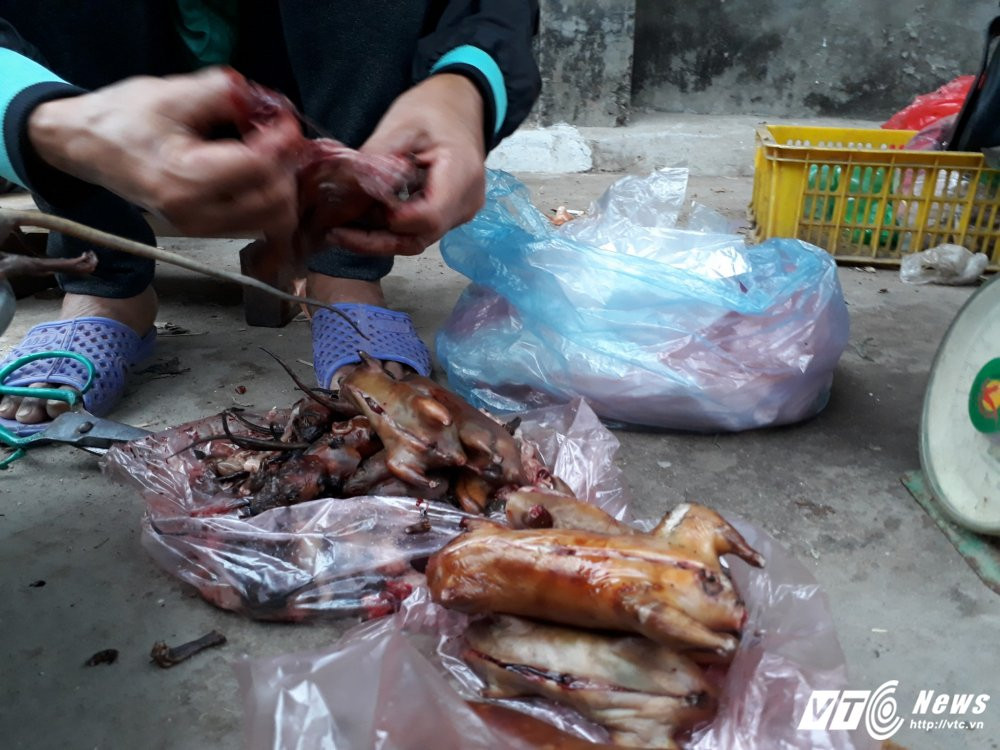 z817763144578_e24d272510415eeeeef109dd5fe5ae2d 13