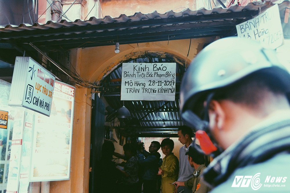 2017-11-28 07.04.22 1