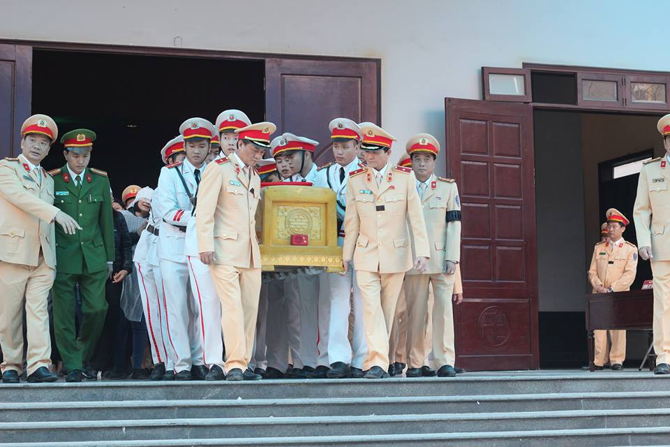 24331444_894505120727583_2110274076_n