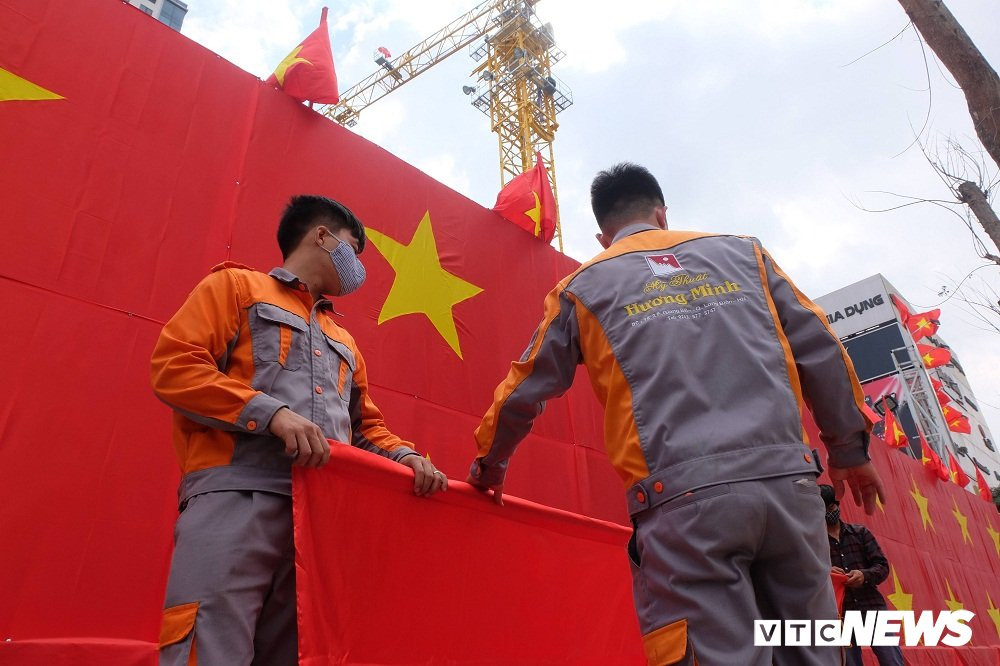 27330491_1576414845761362_936897190_o 5