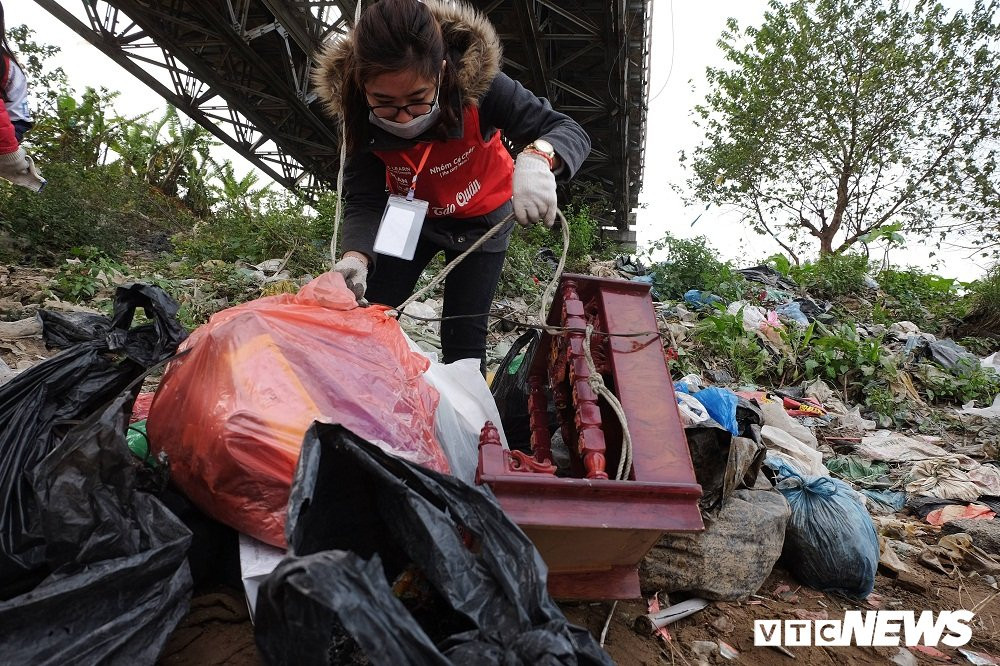 27902213_1590021827733997_2023655289_o 12