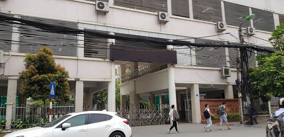 29597982_1074054309403689_1432803034920089791_n