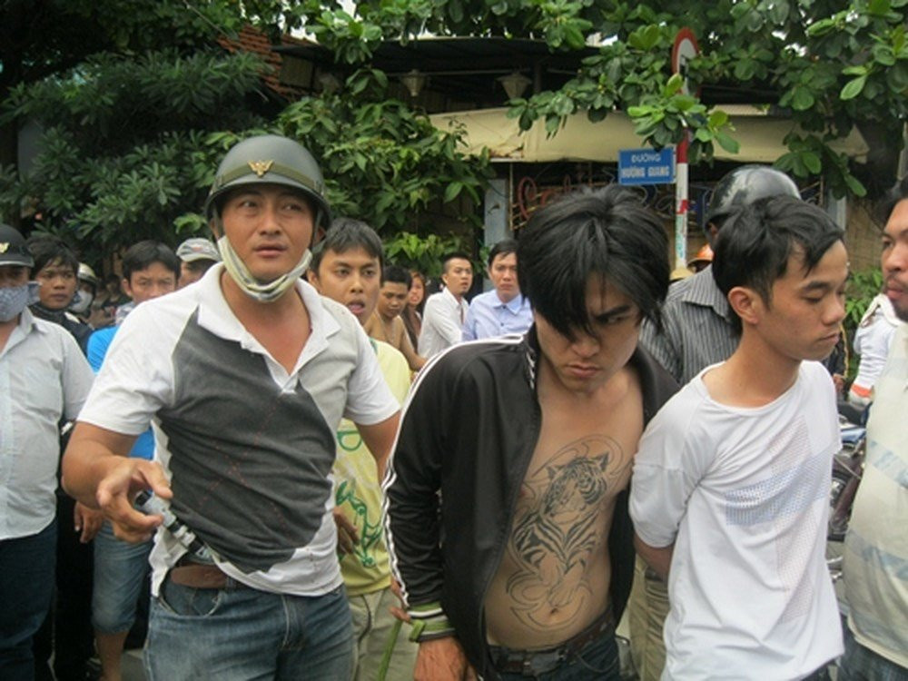 Hiep si Minh Tien trong 1 lan san bat cuop