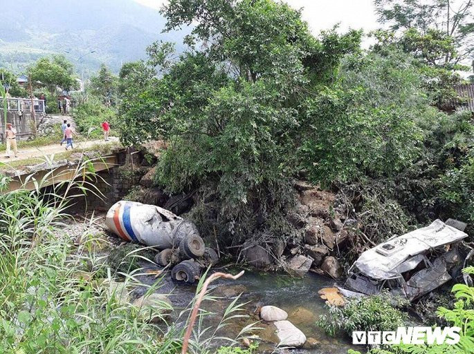 tai nan 11 nguoi chet o Lao Cai