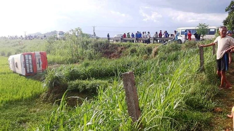 xe-buyt-lao-lat_upcp 3